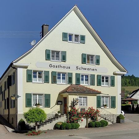 Gasthaus Schwanen & Villa Pfarrhus Stuhlingen Dış mekan fotoğraf