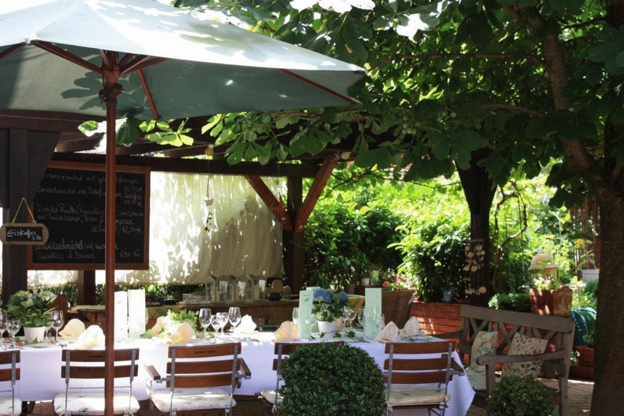 Gasthaus Schwanen & Villa Pfarrhus Stuhlingen Dış mekan fotoğraf